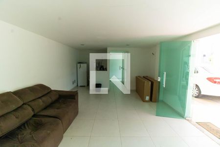 Apartamento à venda com 80m², 2 quartos e 1 vaga Apartamento à venda com 80m², 2 quartos e 1 vagaÁrea comum