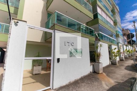 Apartamento à venda com 80m², 2 quartos e 1 vaga Apartamento à venda com 80m², 2 quartos e 1 vagaFachada