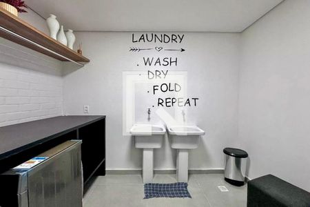 Apartamento à venda com 30m², 2 quartos e sem vaga Apartamento à venda com 30m², 2 quartos e sem vagaLavanderia