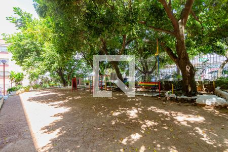 Apartamento à venda com 64m², 2 quartos e 1 vagaÁrea comum - Playground