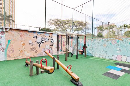 Apartamento para alugar com 69m², 3 quartos e 1 vagaÁrea comum - Playground
