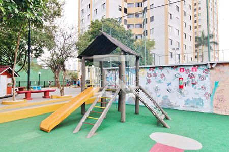 Apartamento para alugar com 69m², 3 quartos e 1 vagaÁrea comum - Playground