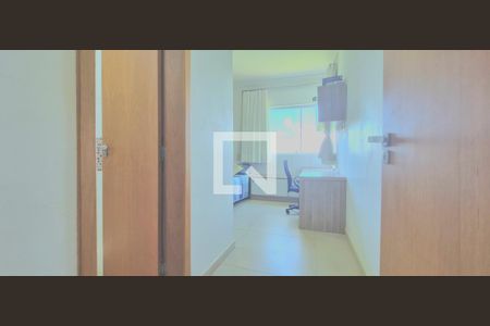 Casa de condomínio à venda com 265m², 4 quartos e 6 vagas Casa de condomínio à venda com 265m², 4 quartos e 6 vagasSuíte 1