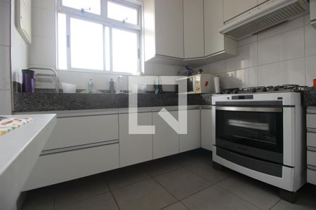 Apartamento à venda com 80m², 3 quartos e 2 vagasCozinha