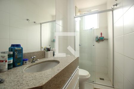Apartamento à venda com 80m², 3 quartos e 2 vagasBanheiro