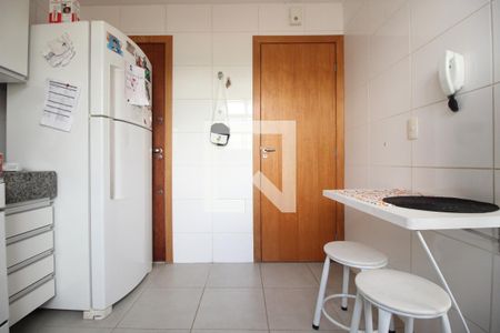 Apartamento à venda com 80m², 3 quartos e 2 vagasCozinha