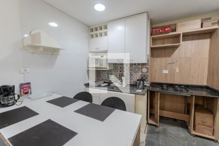 Apartamento para alugar com 55m², 2 quartos e 1 vagaCozinha e Área de Serviço