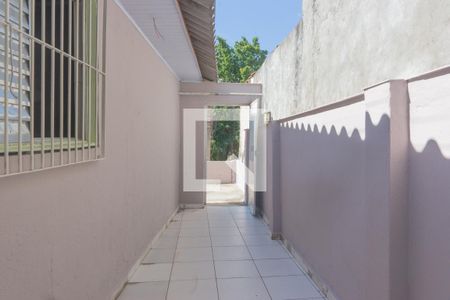 Casa para alugar com 100m², 2 quartos e sem vagaQuintal