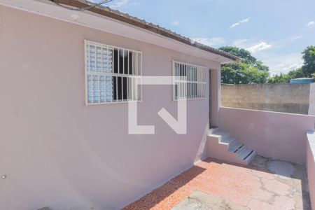 Casa para alugar com 100m², 2 quartos e sem vagaFachada