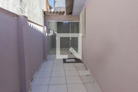 Casa para alugar com 100m², 2 quartos e sem vagaQuintal