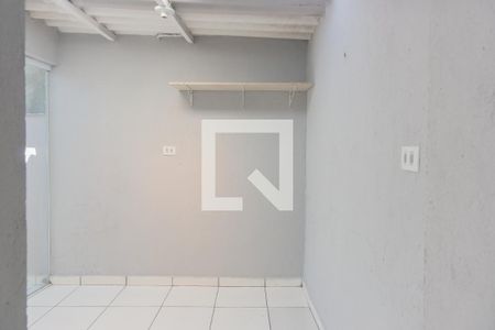 Casa para alugar com 100m², 2 quartos e sem vagaLavanderia