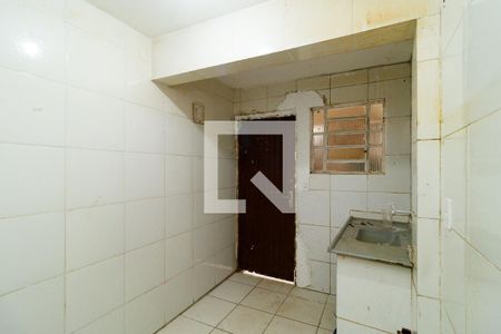 Cozinha de apartamento para alugar com 1 quarto, 30m² em Vila Ede, São Paulo