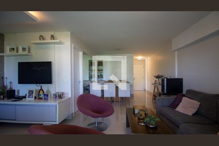 Apartamento à venda com 124m², 3 quartos e 2 vagas Apartamento à venda com 124m², 3 quartos e 2 vagasSala