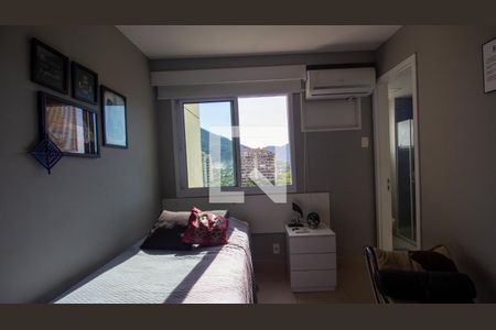 Apartamento à venda com 124m², 3 quartos e 2 vagas Apartamento à venda com 124m², 3 quartos e 2 vagasSuíte 2