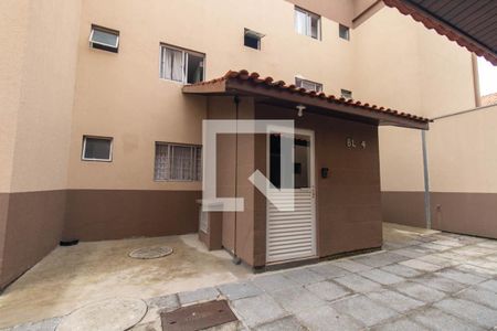 Apartamento para alugar com 44m², 2 quartos e 1 vagaFachada do bloco