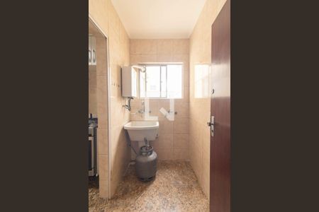 Apartamento para alugar com 65m², 2 quartos e 1 vagaÁrea de Serviço