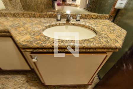 Apartamento para alugar com 65m², 2 quartos e 1 vagaBanheiro Social