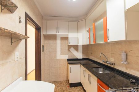 Apartamento para alugar com 65m², 2 quartos e 1 vagaCozinha