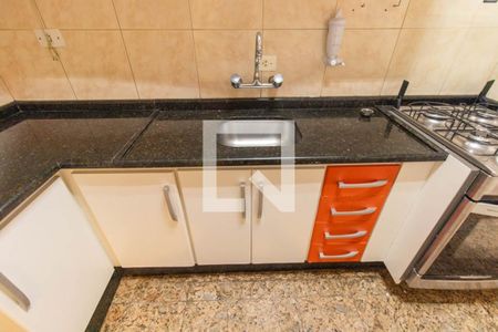Apartamento para alugar com 65m², 2 quartos e 1 vagaCozinha