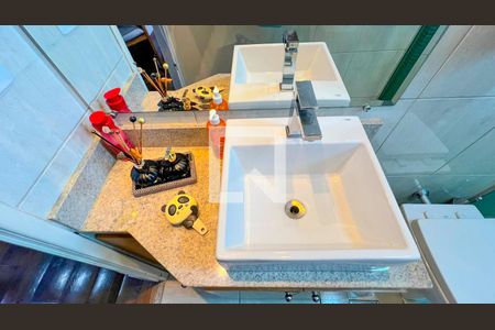 Apartamento à venda com 62m², 2 quartos e 1 vagaBanheiro