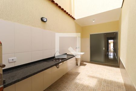 Casa à venda com 119m², 3 quartos e 2 vagasÁrea de Serviço