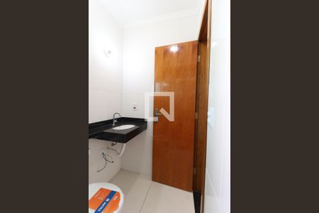 Casa à venda com 119m², 3 quartos e 2 vagasBanheiro - Quarto 1