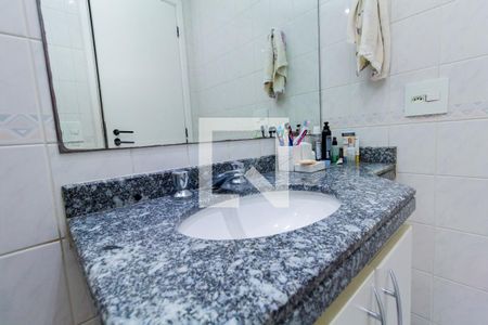 Apartamento à venda com 124m², 4 quartos e 3 vagasBanheiro da suíte 3