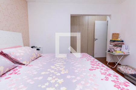 Apartamento à venda com 124m², 4 quartos e 3 vagasQuarto 4