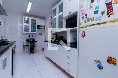 Apartamento à venda com 124m², 4 quartos e 3 vagasCozinha