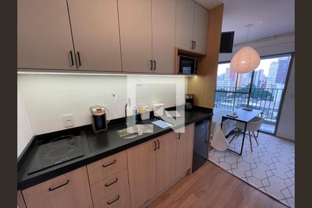 Cozinha de kitnet/studio à venda com 1 quarto, 25m² em Liberdade, São Paulo