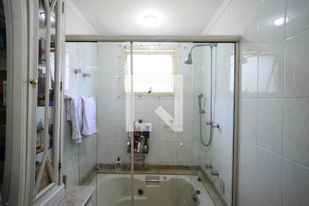 Apartamento à venda com 160m², 3 quartos e 2 vagasSuíte 1