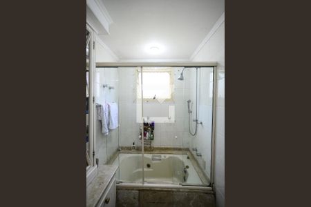 Apartamento à venda com 160m², 3 quartos e 2 vagasSuíte 1