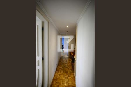 Apartamento à venda com 160m², 3 quartos e 2 vagasCorredor