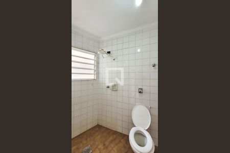 Casa para alugar com 250m², 4 quartos e 7 vagas Casa para alugar com 250m², 4 quartos e 7 vagasEdícula