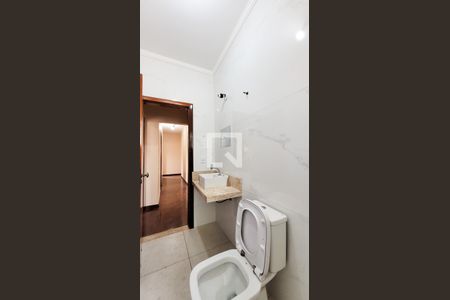 Casa para alugar com 250m², 4 quartos e 7 vagas Casa para alugar com 250m², 4 quartos e 7 vagasLavabo