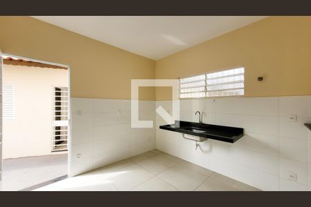 Casa para alugar com 250m², 4 quartos e 7 vagas Casa para alugar com 250m², 4 quartos e 7 vagasCozinha