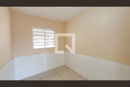 Casa para alugar com 250m², 4 quartos e 7 vagas Casa para alugar com 250m², 4 quartos e 7 vagasLavanderia