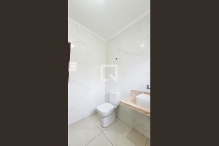 Casa para alugar com 250m², 4 quartos e 7 vagas Casa para alugar com 250m², 4 quartos e 7 vagasBanheiro Social