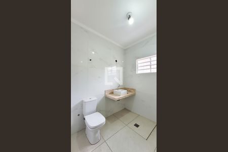 Casa para alugar com 250m², 4 quartos e 7 vagas Casa para alugar com 250m², 4 quartos e 7 vagasBanheiro Social