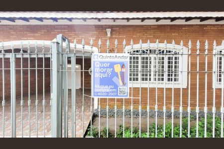 Casa para alugar com 250m², 4 quartos e 7 vagas Casa para alugar com 250m², 4 quartos e 7 vagasPlaquinha