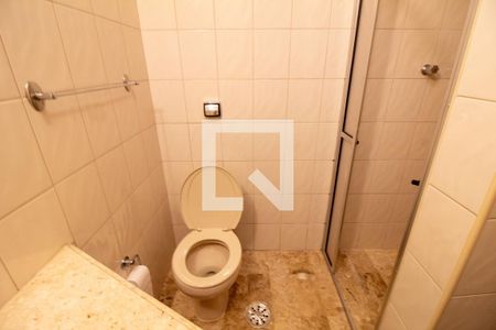 Apartamento para alugar com 160m², 3 quartos e 2 vagas Apartamento para alugar com 160m², 3 quartos e 2 vagasBanheiro