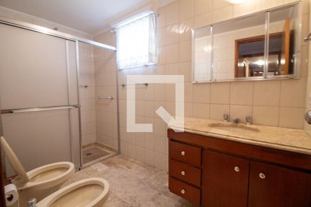 Apartamento para alugar com 160m², 3 quartos e 2 vagas Apartamento para alugar com 160m², 3 quartos e 2 vagasBanheiro da Suíte