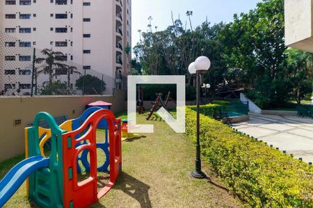 Apartamento para alugar com 160m², 3 quartos e 2 vagas Apartamento para alugar com 160m², 3 quartos e 2 vagasÁrea comum - Playground