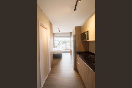 Cozinha de kitnet/studio à venda com 1 quarto, 28m² em Santo Amaro, São Paulo