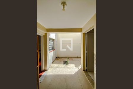 Casa à venda com 80m², 3 quartos e 2 vagasÁrea de Serviço