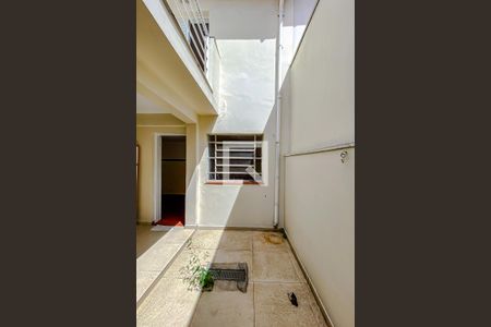 Casa à venda com 80m², 3 quartos e 2 vagasÁrea externa