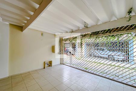 Casa à venda com 80m², 3 quartos e 2 vagasGaragem