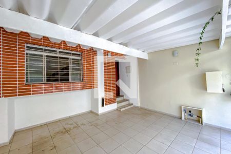 Casa à venda com 80m², 3 quartos e 2 vagasGaragem