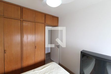 Apartamento à venda com 171m², 4 quartos e 2 vagasQuarto 2
