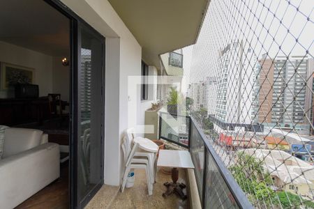 Varanda da Sala de apartamento à venda com 4 quartos, 171m² em Indianópolis, São Paulo